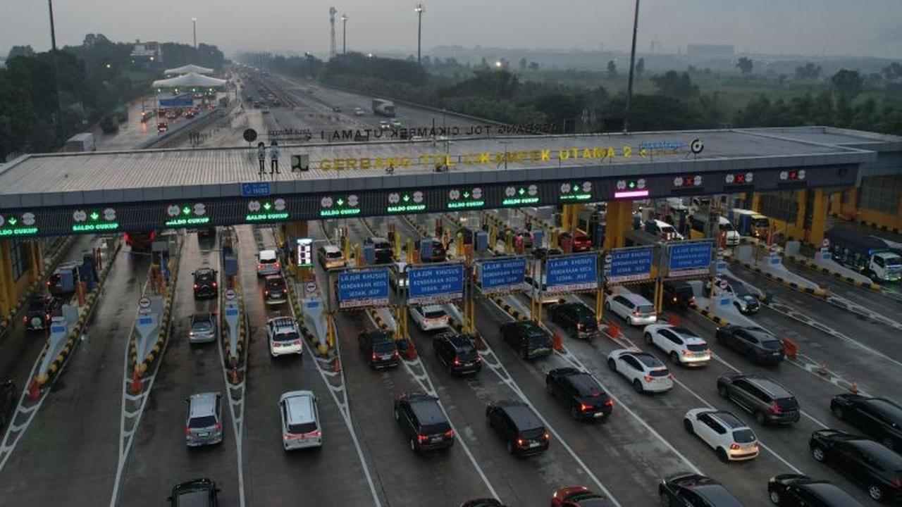 Jasamarga Perbanyak Gardu Arah Jakarta di GT Cikampek Utama Antisipasi Arus Balik Tahun Baru