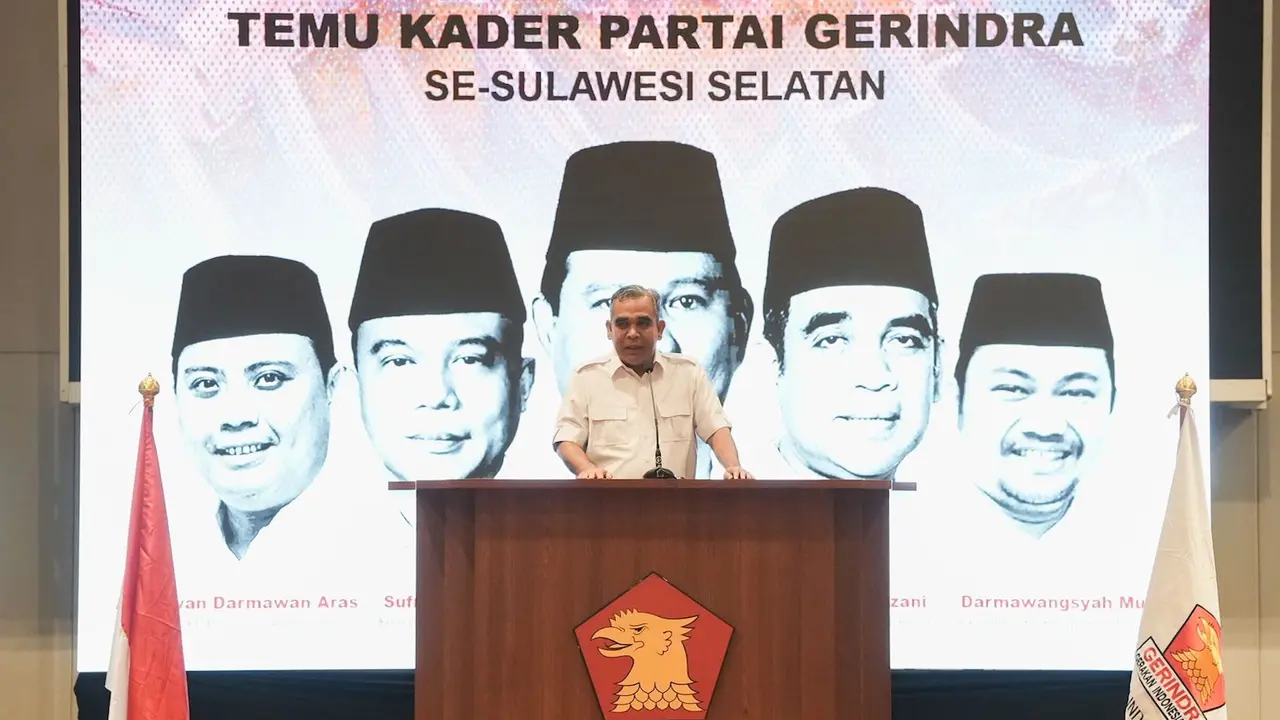 Sekjen Partai Gerindra Ahmad Muzani menghadiri acara Temu Kader Partai Gerindra se-Sulawesi Selatan pada Jumat (4/7/2025).