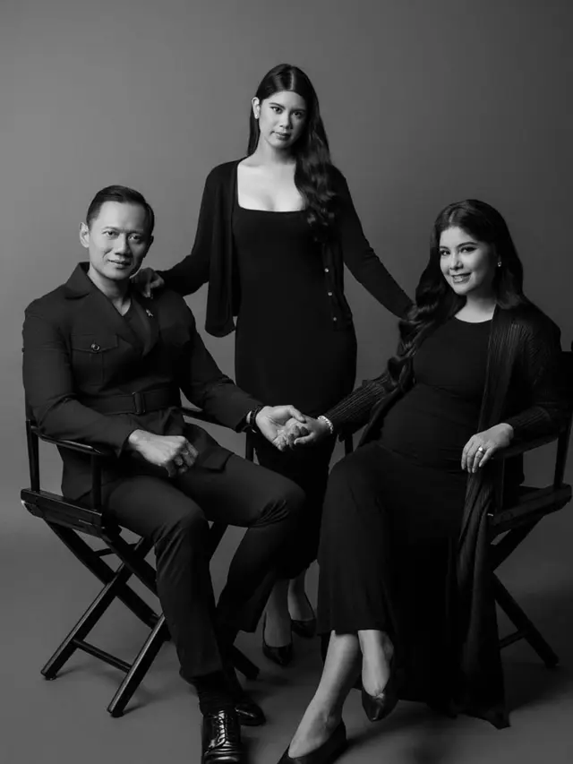 Almira di Maternity Shoot Annisa Pohan bersama AHY. [@annisayudhoyono]