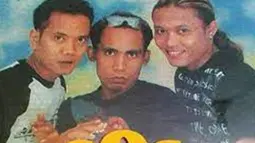 Sebelum sukses seperti sekarang, pelantun lagu Susis ini mengawali karier di dunia entertainment sebagai pelawak pada 2004. Ketuika itu, Sule bersama rekannya Ogi dan Oni merintis karier di grup lawak SOS. Grup lawak SOS berhasil menjadi juara ajang pencarian pelawak API. (Liputan6.com/IG/ferdinan_sule)