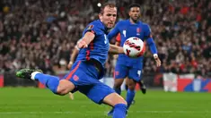 Inggris menang besar saat menjamu Albania pada laga lanjutan Grup I Kualifikasi Piala Dunia 2022. Harry Kane keluar sebagai bintang lapangan usai mamapu mencetak tiga gol atau hattrick. (AFP/Glyn Kirk)