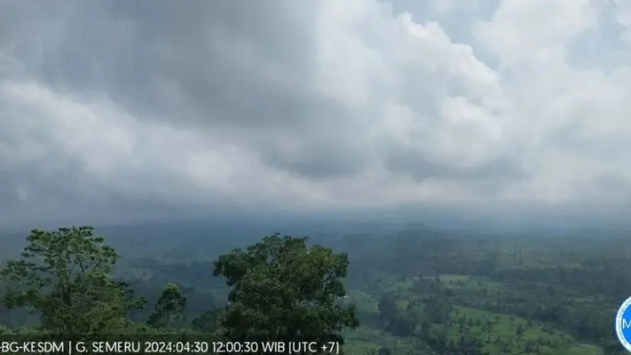 Gunung Semeru Erupsi selama 104 detik (Istimewa)