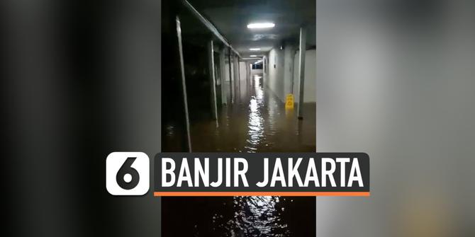 VIDEO: Banjir Jakarta Genangi Jalanan dan Rumah Sakit