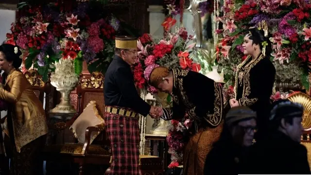 Urutan Keenam: Upacara Panggih