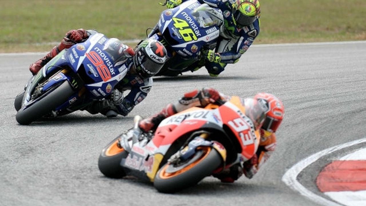 Dani Pedrosa melesat di posisi terdepan MotoGP Malaysia 2015