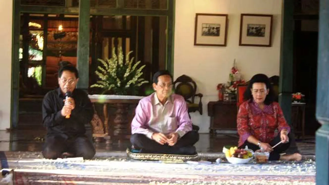 Sultan Hamengku Buwono X Yogyakarta