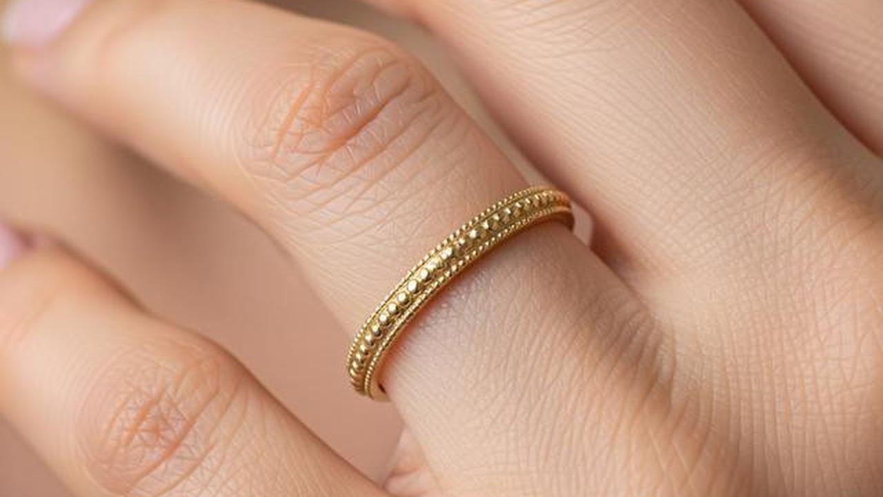 10 Desain Cincin Emas yang Mudah Dijual Kembali, Investasi Aman Masa Depan