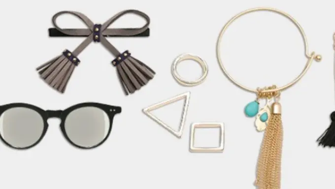 5 Aksesoris Ini Wajib Pakai Saat Kamu Bepergian