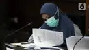 Terdakwa suap dan tindak pidana pencucian uang terkait pengurusan fatwa Mahkamah Agung untuk Djoko S Tjandra, Pinangki Sirna Malasari saat sidang di Pengadilan Tipikor Jakarta, Senin (7/12/2020). Sidang mendengar keterangan saksi, salah satunya Andi Irfan Jaya. (Liputan6.com/Helmi Fithriansyah)