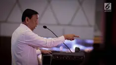 Menko Politik, Hukum, dan Keamanan (Polhukam), Wiranto, memberikan arahan dalam Rakornas Bidang Kewaspadaan Nasional di Jakarta, Rabu (27/3). Rakornas tersebut berlangsung dalam rangka pemantapan penyelenggaraan Pemilu 2019. (Liputan6.com/Faizal Fanani)