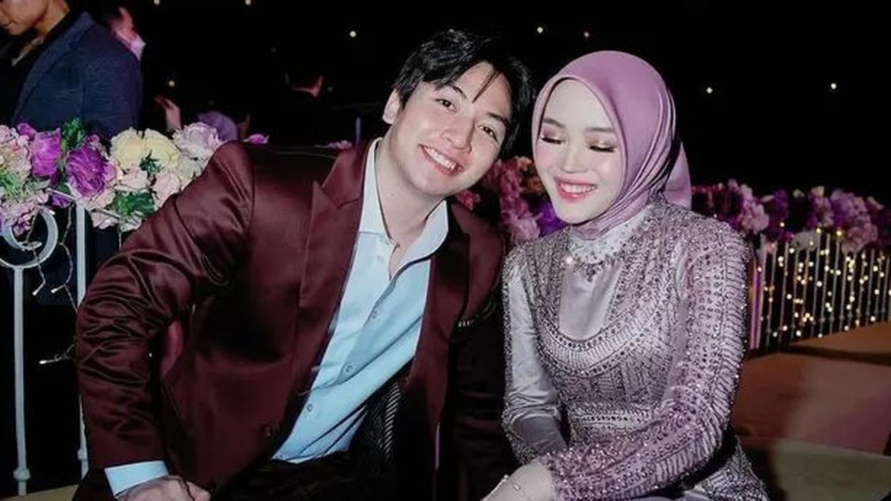2. Putri Delina dan Jeffry Reksa