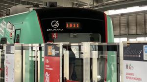 Danantara Masuk Pendanaan LRT Jakarta, Pakar Ungkap Dampak ke APBD DKI