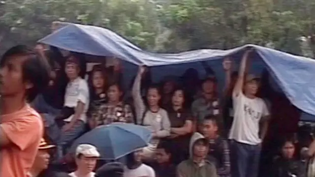 Ribuan Pedagang Gajahmada Demo di Balaikota Jakarta