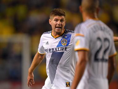 Steven Gerrard, melakukan debut bersama LA Galaxy saat berhadapan dengan klub Meksiko, Club America, dalam International Champions Cup 2015 di Carson, California, AS. Minggu (12/7/2015) pagi WIB. (AP Photo/Mark J. Terrill)
