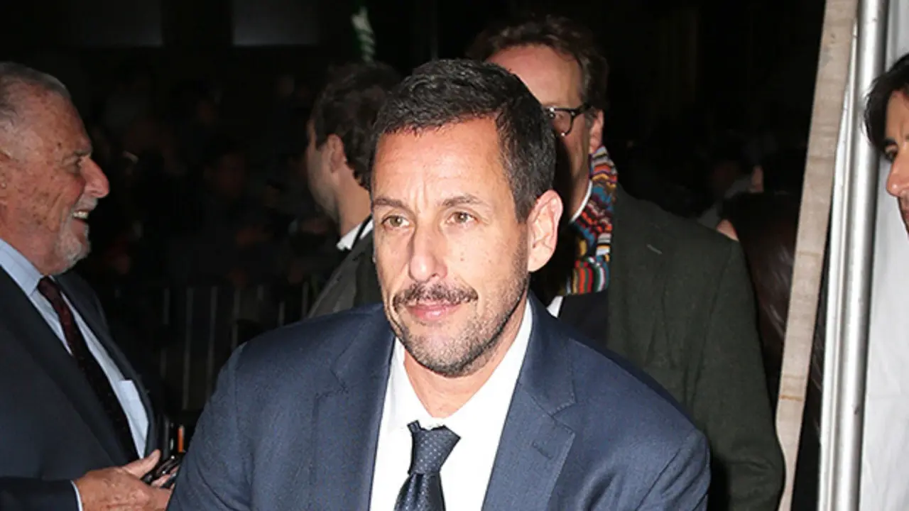 [Bintang] Adam Sandler