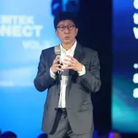 Sutanto Hartanto, CEO EMTEK di&nbsp;acara EMTEK Connect Vol. 3/copyright kapanlagi/budi susanto