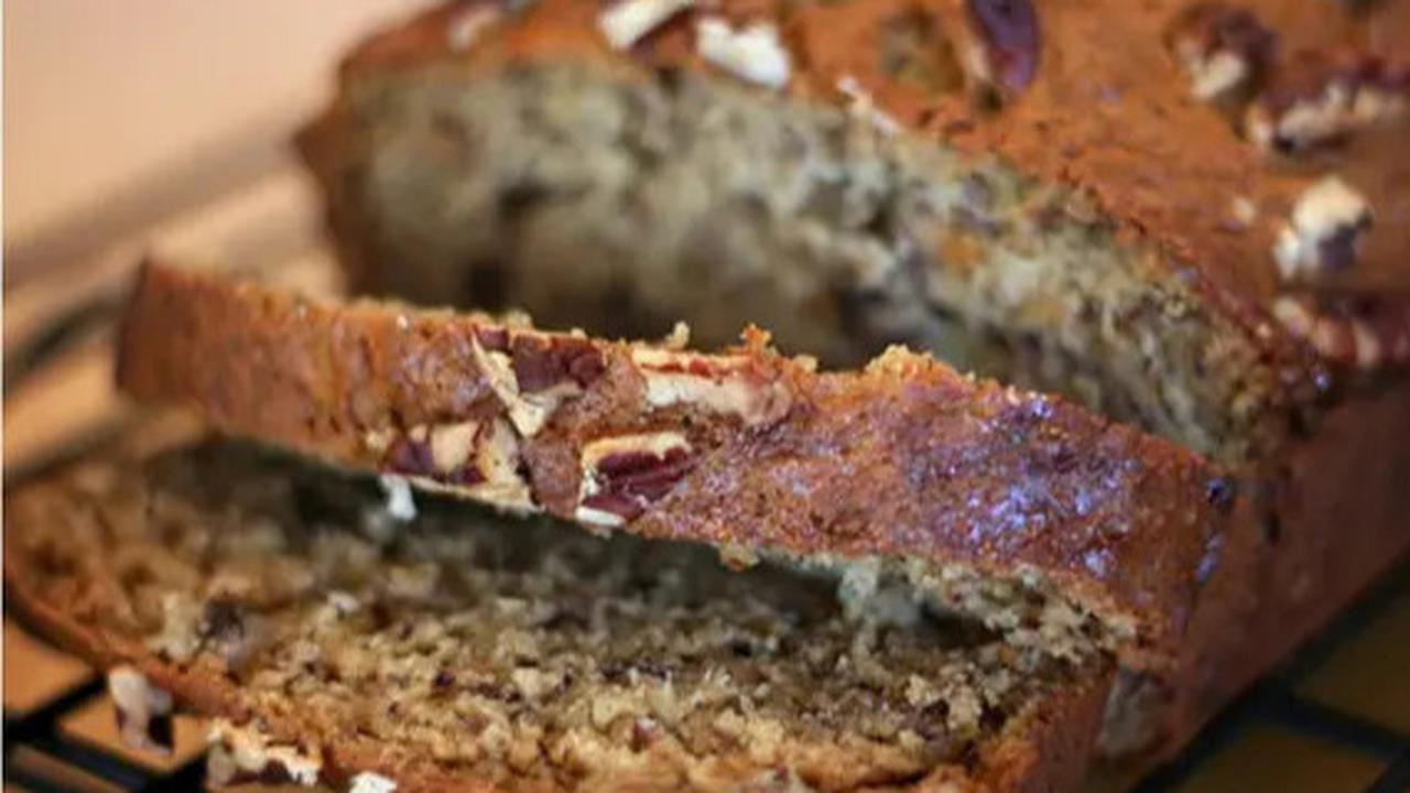 Cara Membuat Bolu Pisang di Magic Com yang Lembut dan Praktis Tanpa Menggunakan Oven
