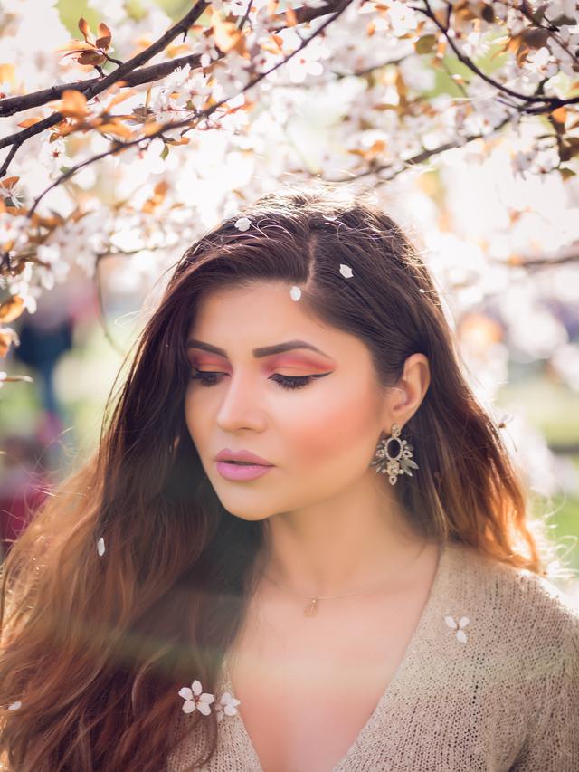 Ilustrasi pipi tembam