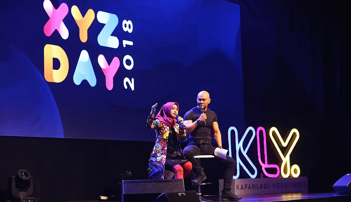 "Ini pertama kalinya, saya bangga,deg-degan karena saya rasa tidak semua konten kreator menjadi pemateri disini," ujar Ria Ricis saat ditemui di The Hall Senayan City, Jakarta Pusat, Rabu (25/4/2018). (Bambang E Ros/Bintang.com)