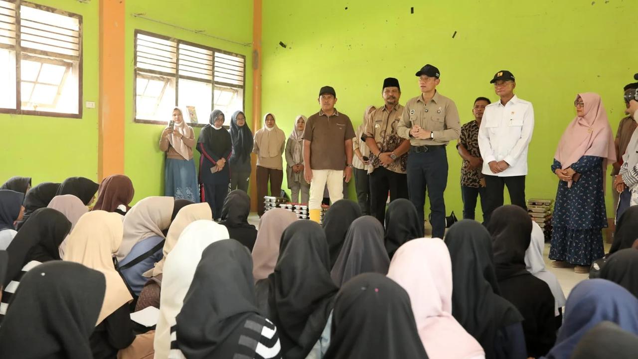 AHY Tinjau Pemulihan Hunian Pendidikan dan Layanan Kesehatan di Aceh Tamiang