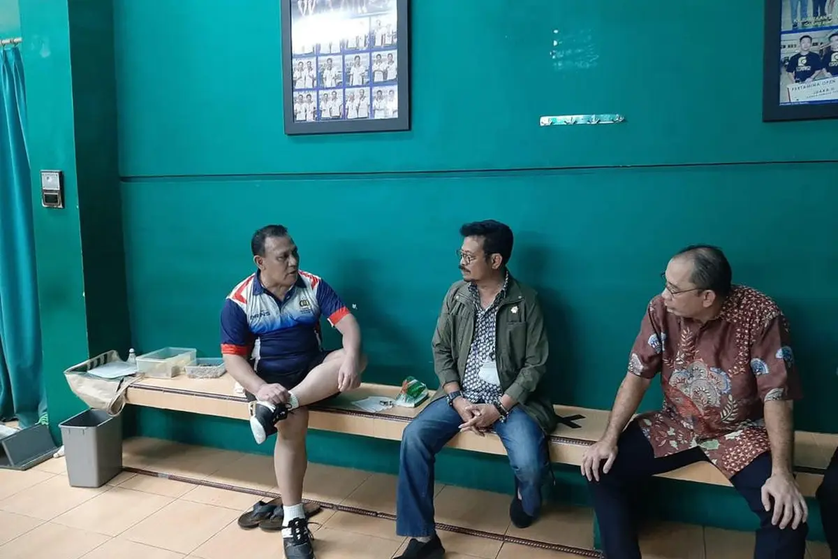Beredar foto Ketua Komisi Pemberantasan Korupsi Firli Bahuri dengan Menteri Pertanian Syahrul Yasin Limpo. Pertemuan terjadi pada 2 Maret 2022. (Istimewa)