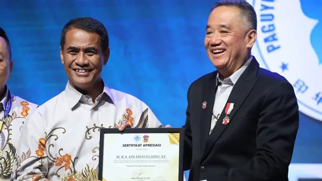 Prabowo Puji Kinerja Menteri Pertanian atas Kesuksesan Transformasi Pertanian Modern