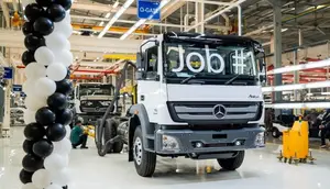 Daimler Commercial Vehicles Manufacturing Indonesia (DCVMI) resmi membuka fasilitas pabrik terbaru di Kawasan Industri Cikarang, Jawa Barat.