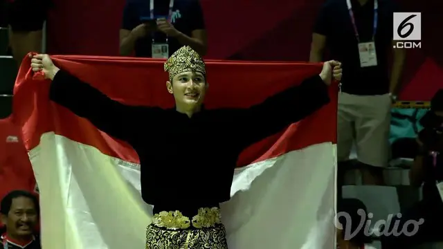 Sugianto merebut medali emas di kelas seni untuk kategori tunggal putra cabang olahraga pencak silat Asian Games 2018, Rabu (29/8) di Padepokan Pencak Silat Taman Mini Indonesia Indah (TMII), Jakarta.