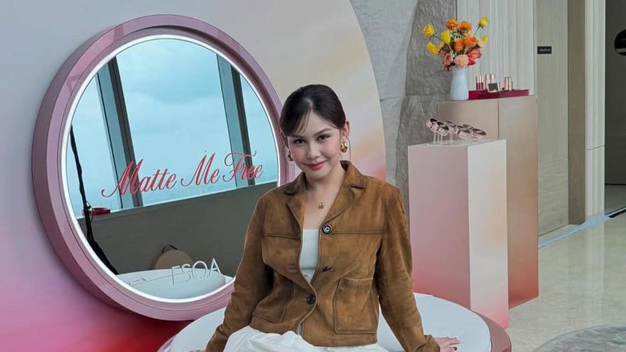 4 Potret Terbaru Vanesha Prescilla, Tampil Feminin hingga Kasual Menawan Semua