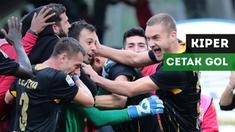 Kiper Benevento, Alberto Brignoli mencetak gol penyeimbang saat hadapi AC Milan.