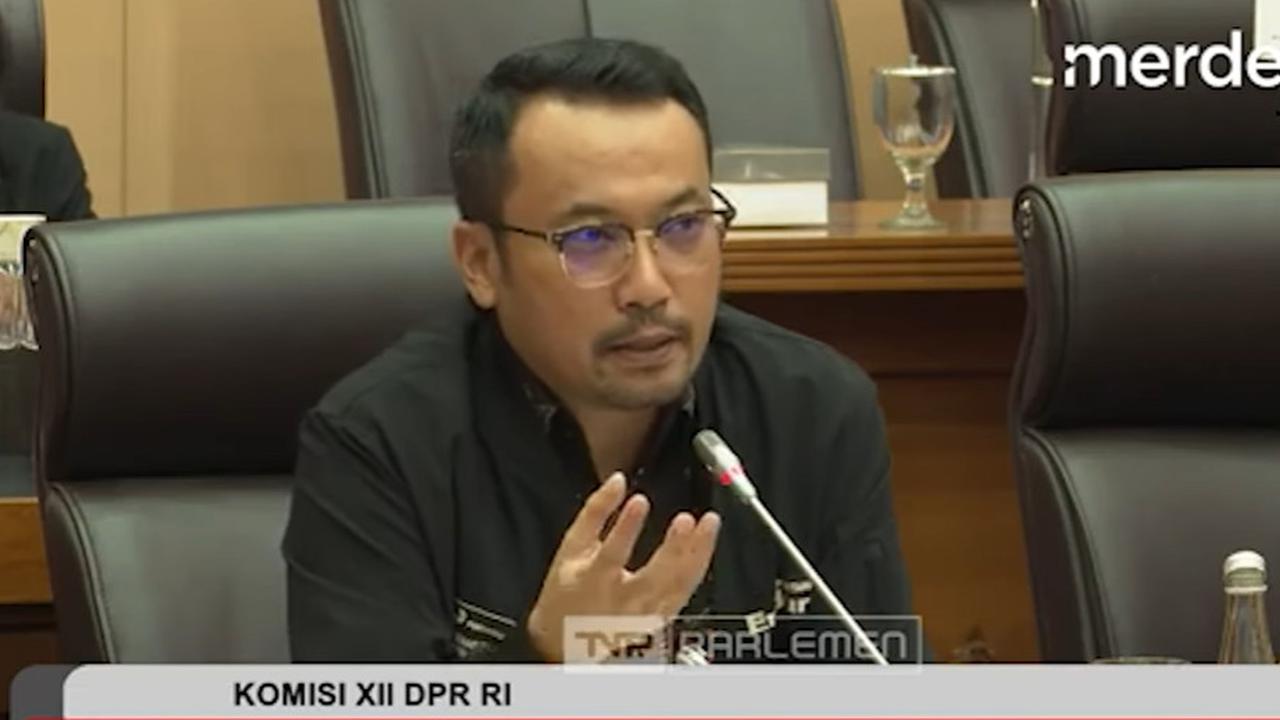 VIDEO: Pertamina Patra Niaga Buka-bukaan Tambahkan Zat Adifit dari AS, Jawab Isu Pertamax Oplosan
