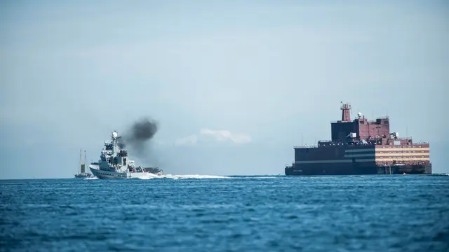 Begini Wujud Reaktor Nuklir Terapung Pertama di Dunia