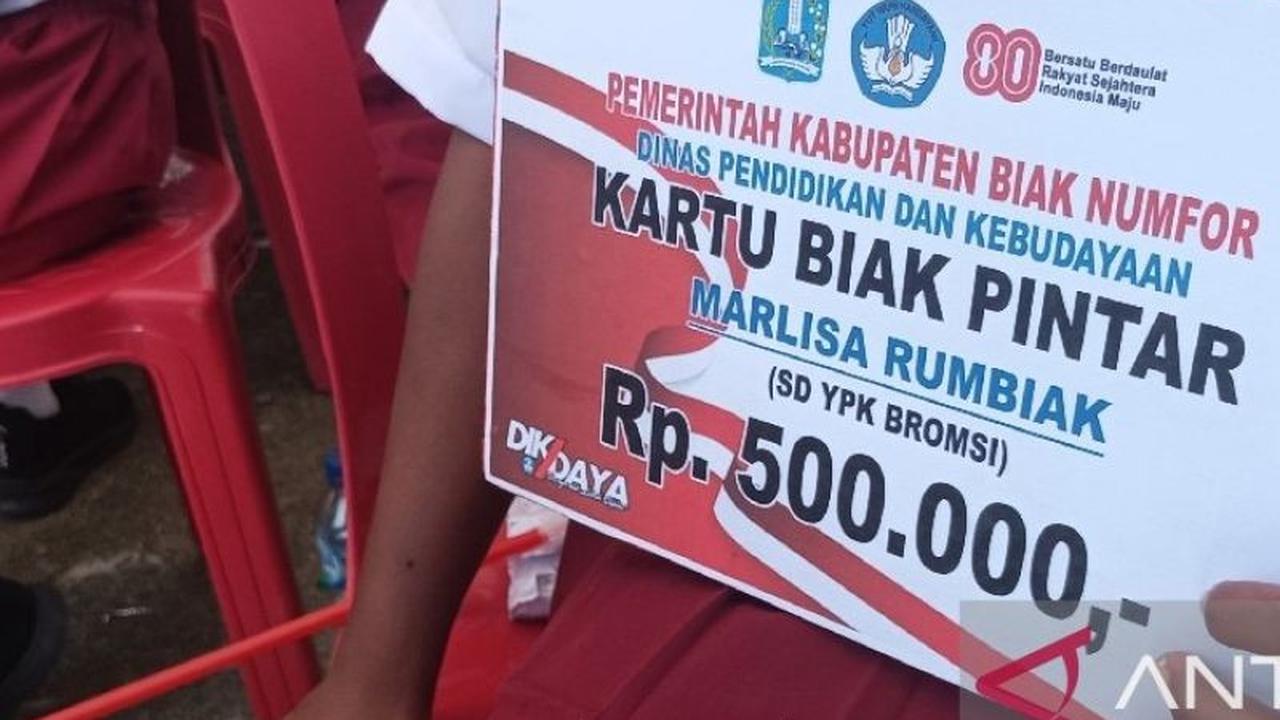 Siswa OAP Langsung Terima Kartu Biak Pintar 2025: Disdik Pastikan Dana Rp4 Miliar Cair ke Rekening