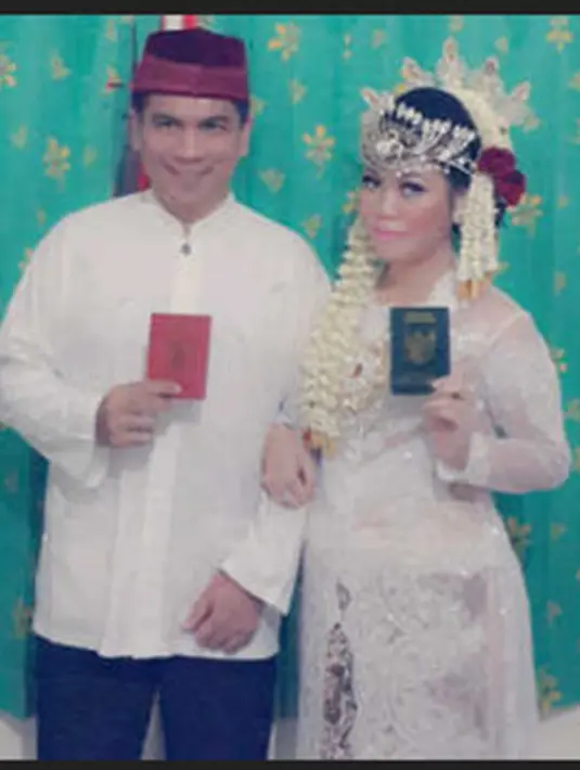 Krisna Mukti dan Devi (Via Instagram/@Info5krisna)