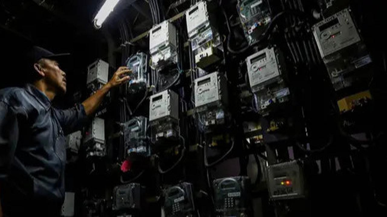 FOTO: Berlaku Sampai Februari 2025, Diskon Tarif Listrik 50 Persen Bisa Dinikmati Pelanggan 450 VA hingga 2.200 VA