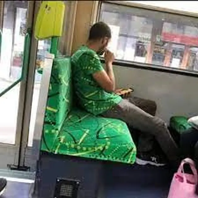 6 Momen Naik Bus di Luar Nalar Ini Bikin Geleng Kepala, Kocak