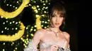 <p>Cinta Laura tidak hanya mencuri perhatian dengan gaun glamor saat menghadiri Bulgari Exhibition bertema Serpenti Infinito di Shanghai, tetapi juga melalui pilihan beauty look-nya yang sempurna. [Dok/Bulgari].</p>