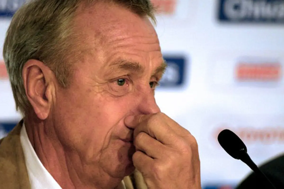 johan-cruyff--121221-b.jpg