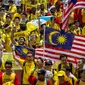 Para pendemo itu berjalan di ibukota Malaysia dari kelompok Bersih yang menuntut PM Nazin Razak mundur. (Reuters)