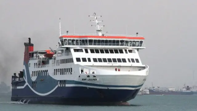 Kapal Roro Legundi, Solusi Akses Wisatawan Surabara-Lombok