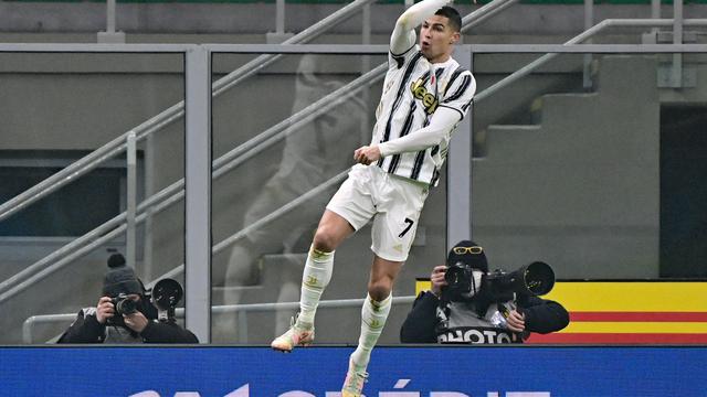 Cristiano Ronaldo yang Masih Lapar Gelar di Usia 36