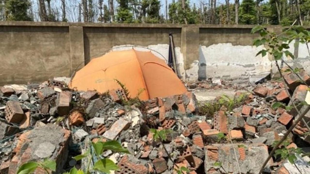 Ingin Bersantai Tanpa Kerja, Pria Ini Pilih Untuk Tinggal di Tenda