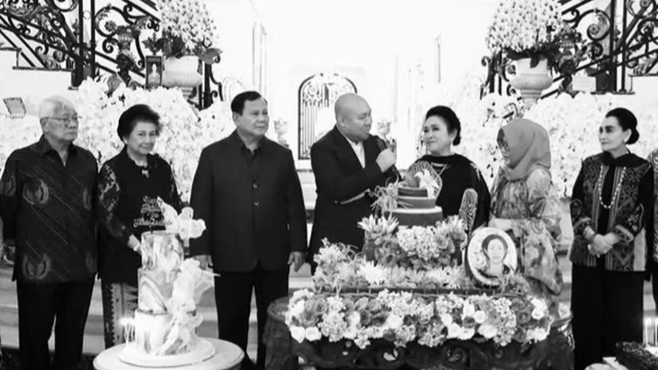 Prabowo Rayakan Ulang Tahun Titiek