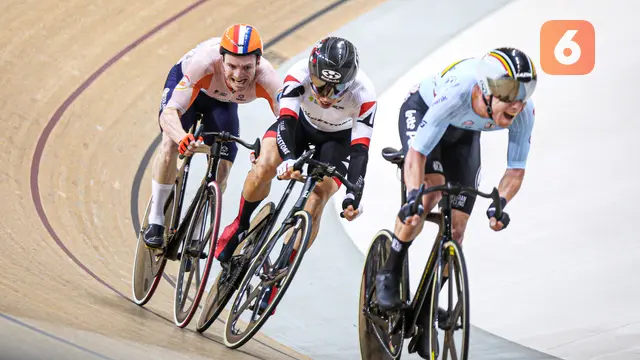 Foto: Aksi-Aksi Terbaik pada Hari Kedua UCI Track Nations Cup 2023, Diwarnai Insiden Bersenggolan hingga Terjatuh