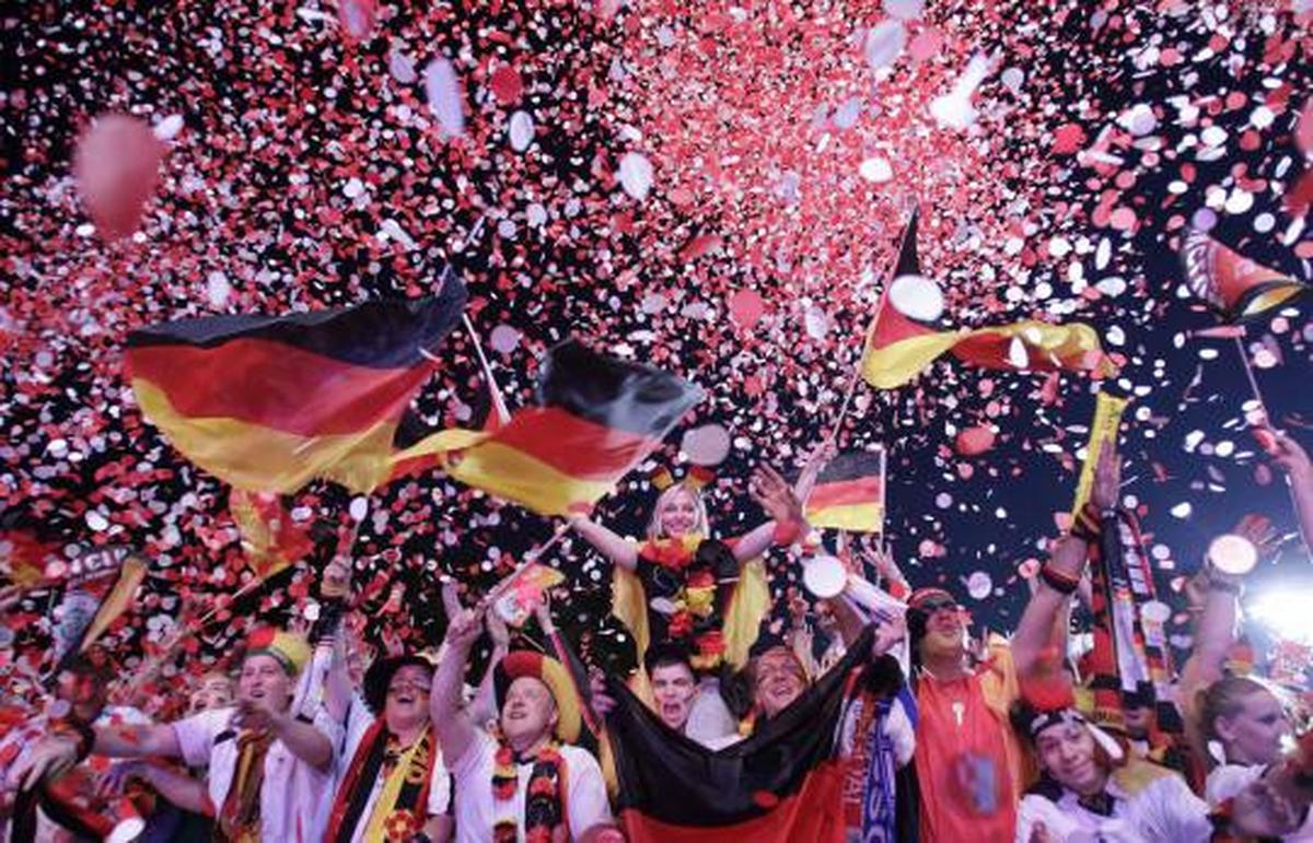 Ekspresi fans Jerman tiap gol