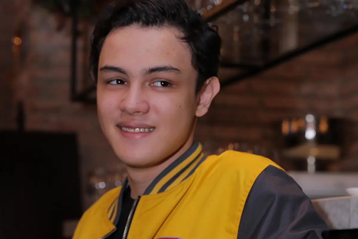 [Bintang] Shawn Adrian
