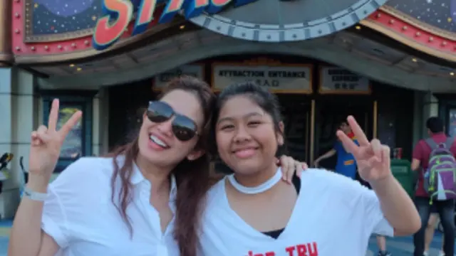 [Bintang] Ussy Sulistiawaty