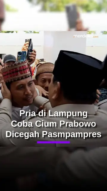 Kejutan Pria Berpeci Coba Peluk & Cium Prabowo di Lampung, Dicegah Paspampres