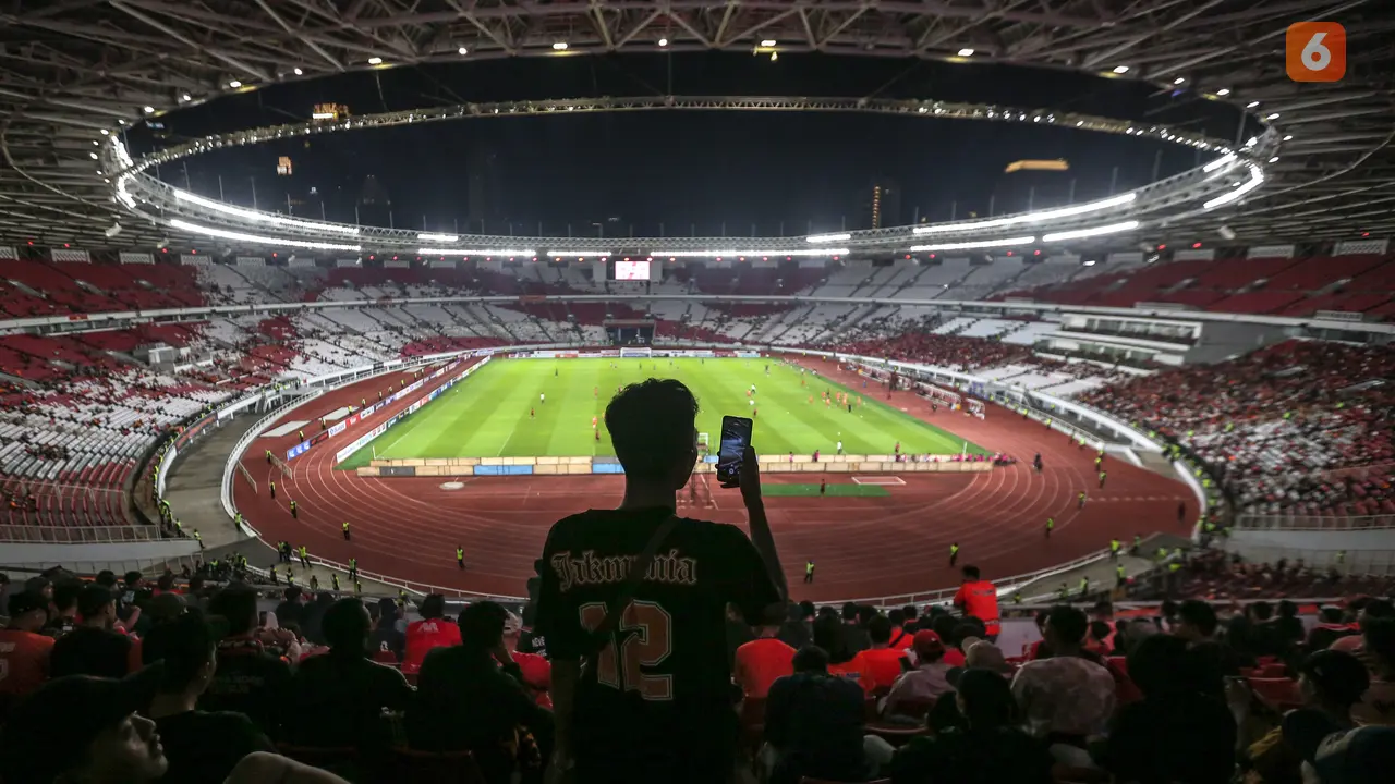Foto: Malam Spektakuler saat Persija Jakarta Kembali Bermain di GBK, Tutup BRI Liga 1 2022/2023 dengan Kemenangan Manis