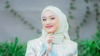 Tips agar tampil cantik dan flawless di hari raya. (Foto: Unsplash/Muhammad Faiz Zulkeflee)